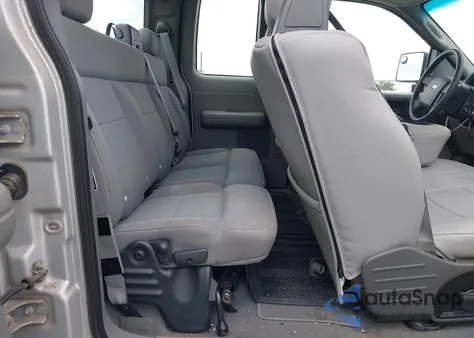 2004 Ford F-150 Stx/Xlt из США, поврежденный, VIN 1FTRX02W34KB28537